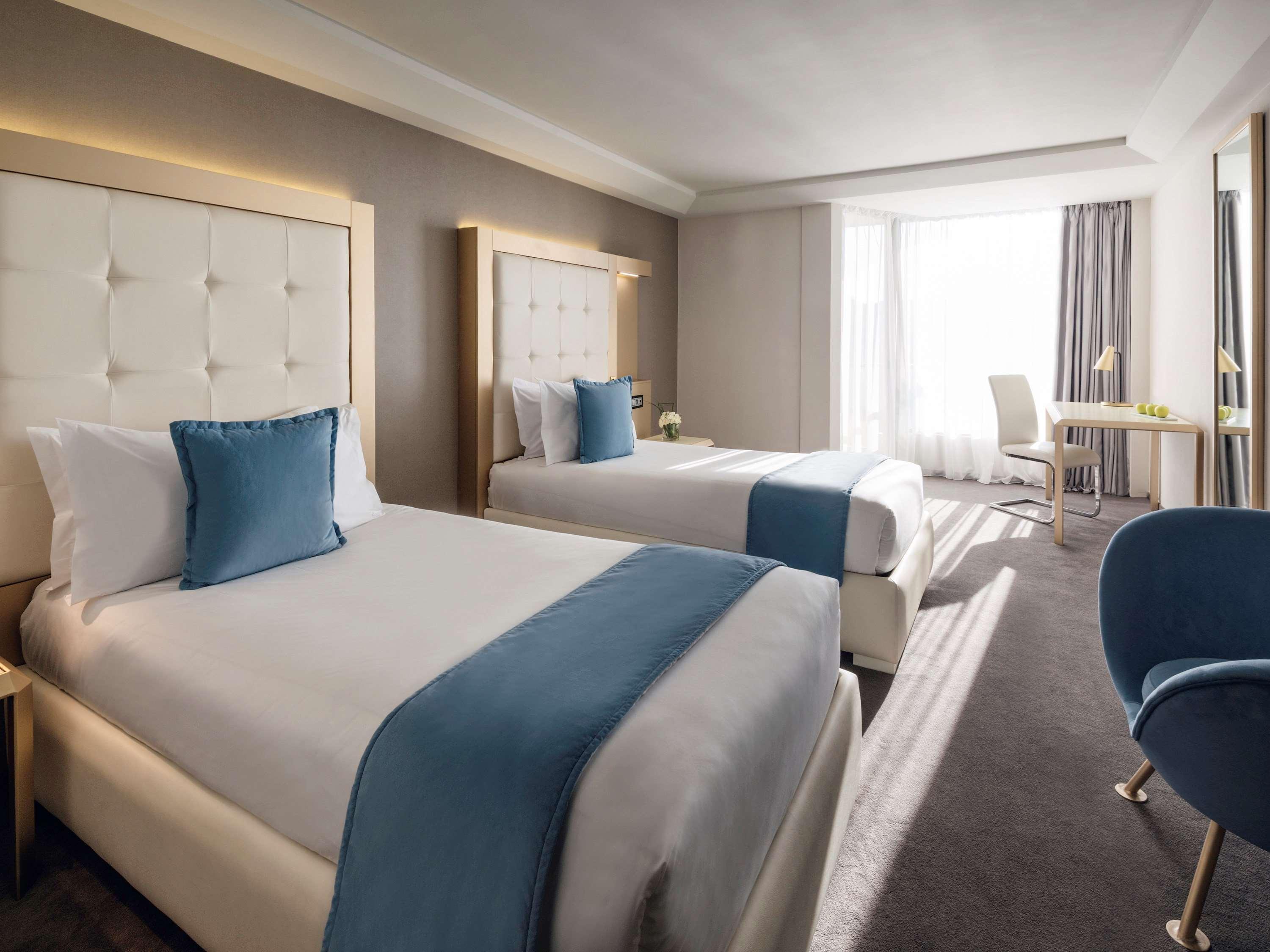 Mövenpick Hotel&Casino Malabata Tanger Esterno foto A room at the hotel