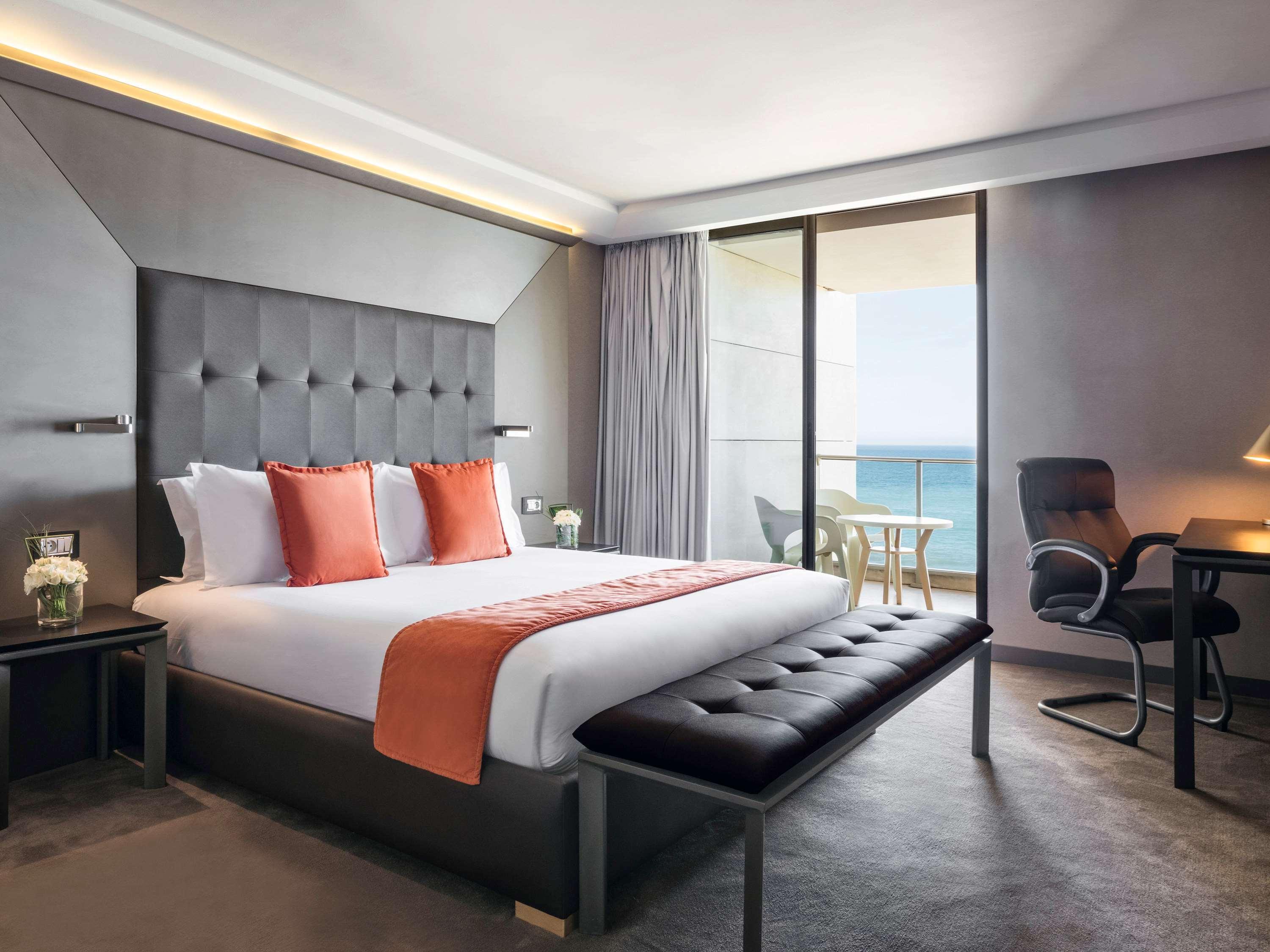 Mövenpick Hotel&Casino Malabata Tanger Esterno foto Deluxe Room