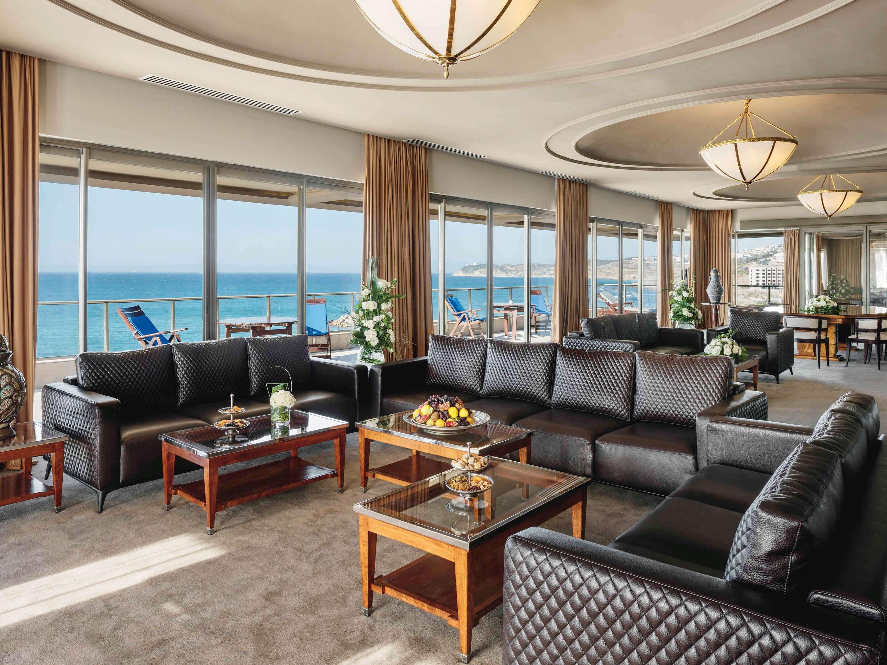 Mövenpick Hotel&Casino Malabata Tanger Esterno foto Club Lounge at the Hilton Tel Aviv