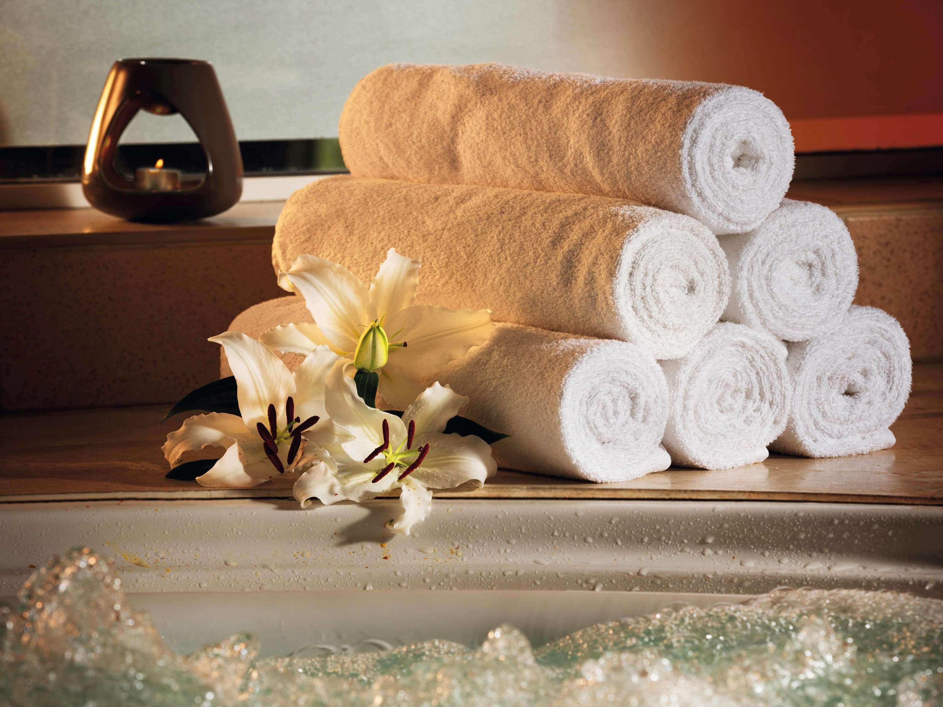 Mövenpick Hotel&Casino Malabata Tanger Esterno foto Spa towels