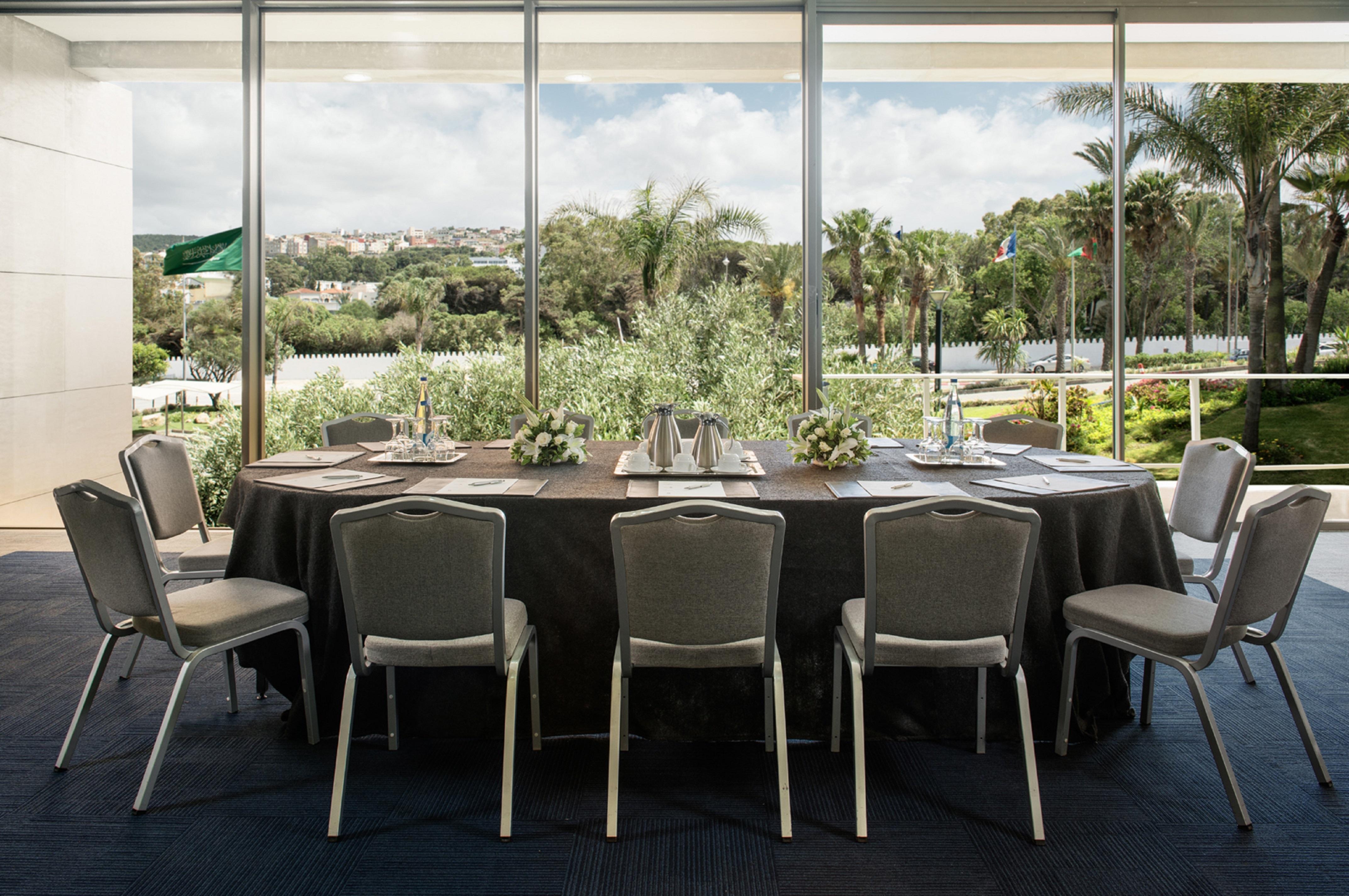 Mövenpick Hotel&Casino Malabata Tanger Esterno foto Meeting room