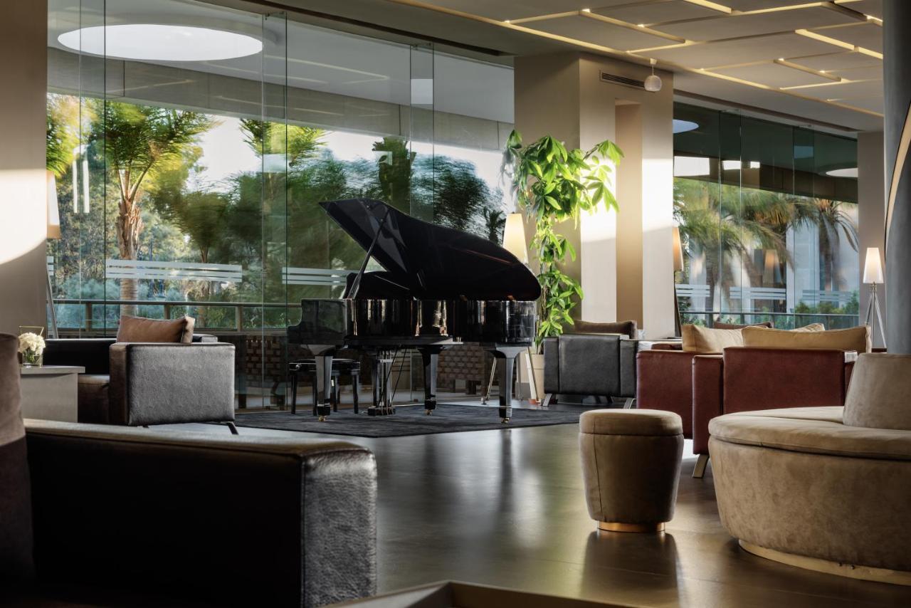 Mövenpick Hotel&Casino Malabata Tanger Esterno foto The piano in the lobby